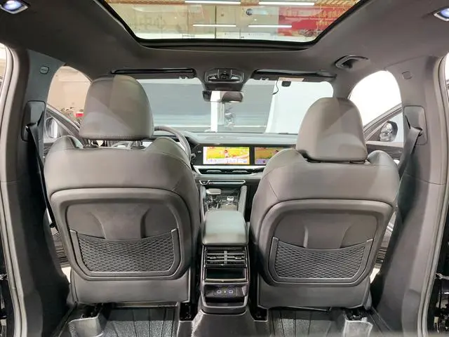 Geely Xingyue L 2.0TD DCT EVO two-wheel drive long wind version