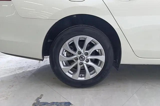 Nissan Xuan Yi Classic 1.6 XE CVT Comfort Edition