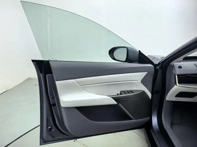 Dongfeng eπ eπ007 Pure electric 540 four-wheel drive Max version