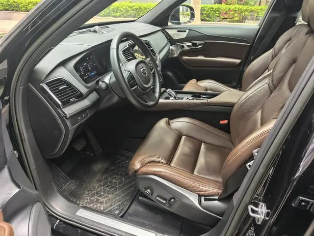 Volvo Volvo XC90 PHEV E-drive hybrid T8 Long battery life Zhizun Deluxe Edition 7 Seats