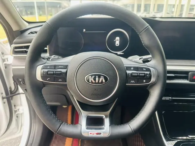 Kia Kia K5 380T GT-Line Ultimate Edition