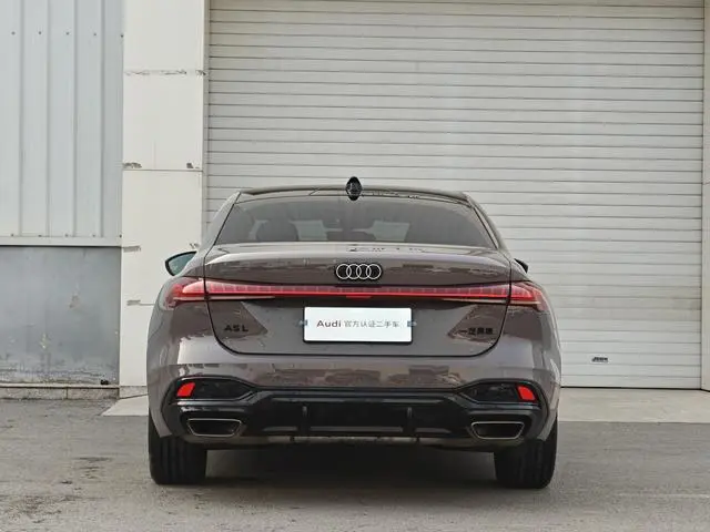 Audi Audi A5L 2.0T Sports Version