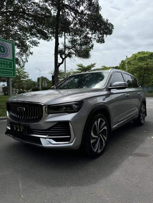 Geely Xingyue L 2.0TD high-power automatic four-wheel drive flagship type