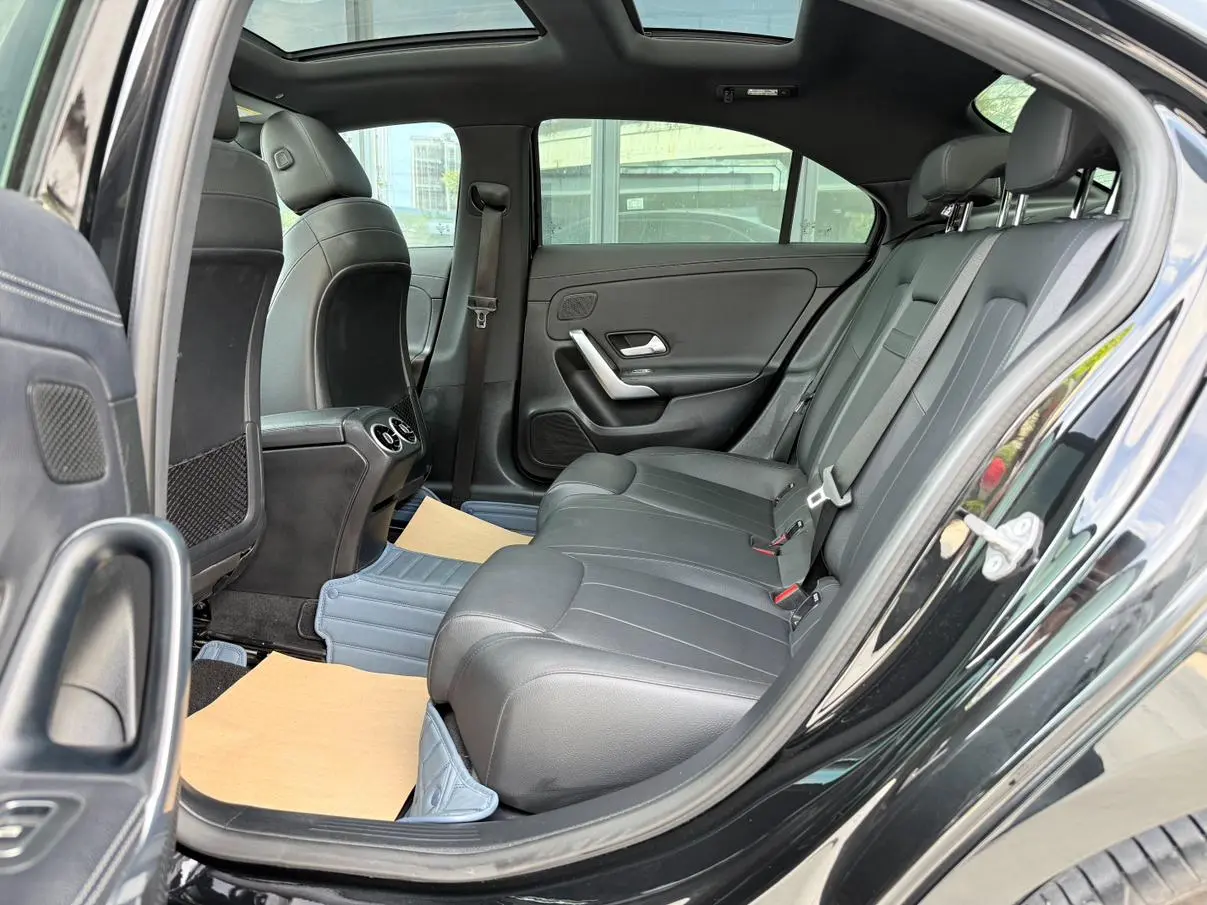 Mercedes-Benz Mercedes-Benz A-class Facelift A 200 L