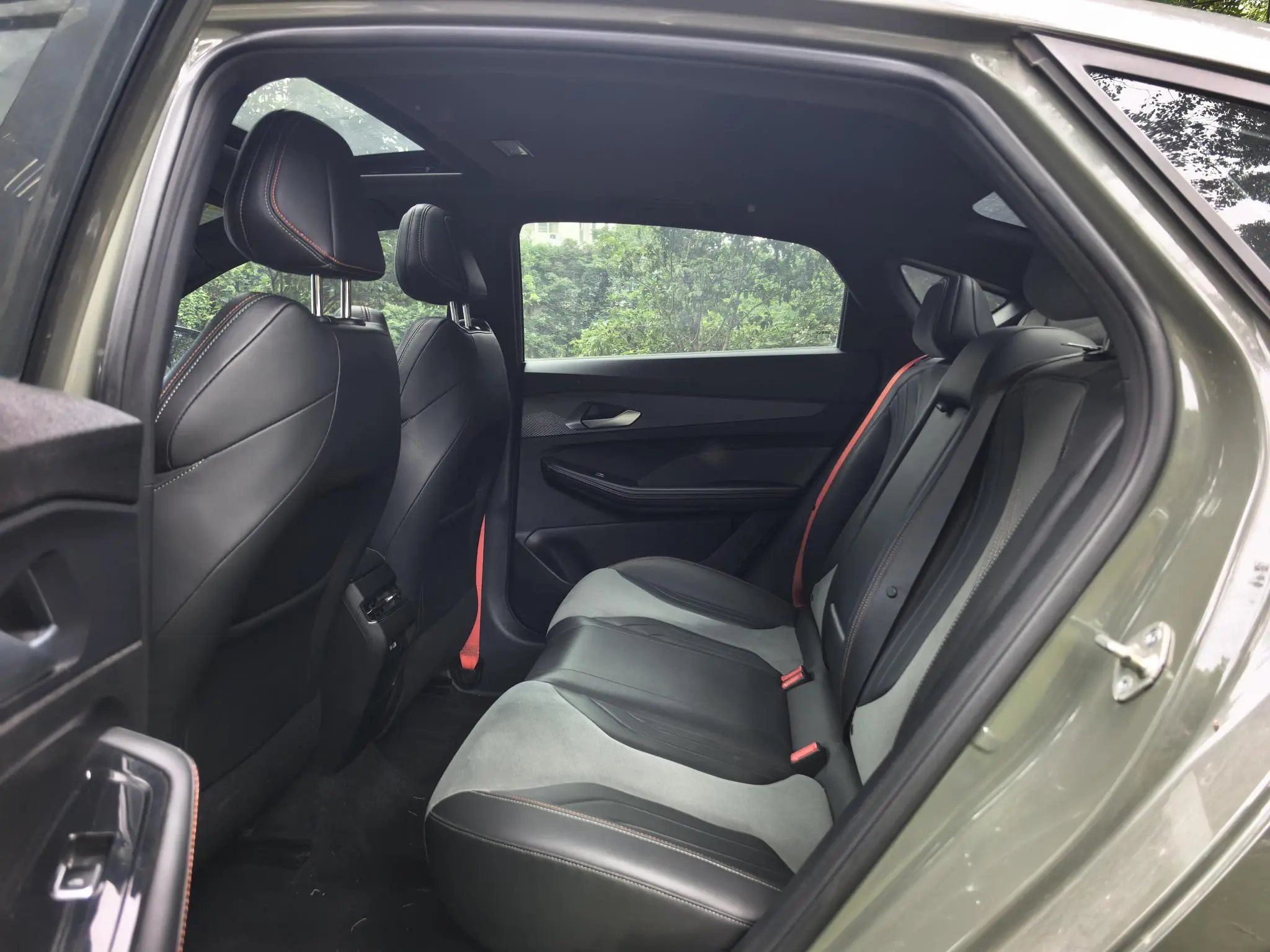 Geely Binrui Binrui COOL 1.5T DCT Thunder Edition