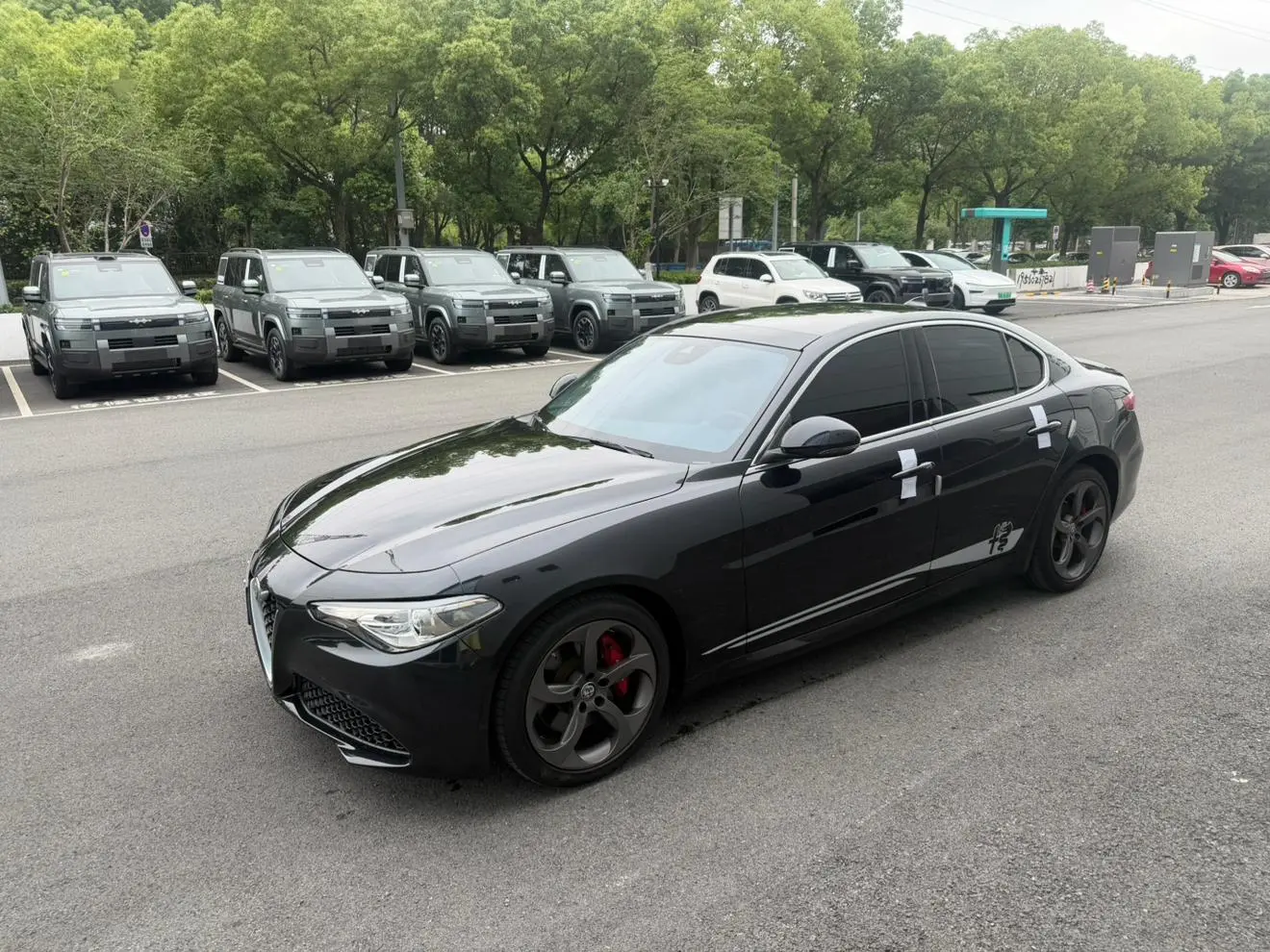 Alfa Romeo Giulia 2.0T 280HP Track Limited Edition