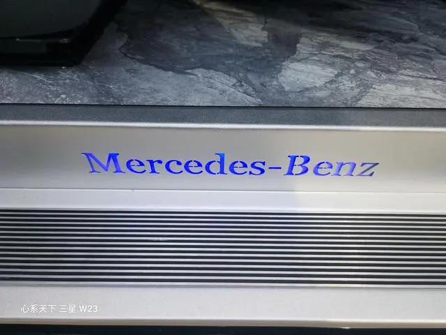 Mercedes-Benz Vito 2.0T Business Edition 7 Seats