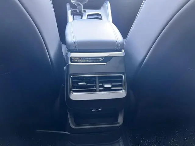 Geely Xingrui 1.5T Dongfang Yao Kunlun Edition