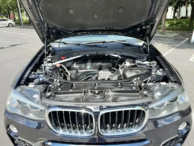 BMW BMW X4 xDrive20i M sporty