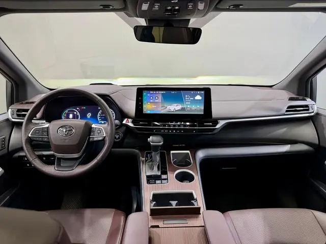 TOYOTA Grevia Smart hybrid dual engine 2.5L four-wheel drive Premium PLUS Edition