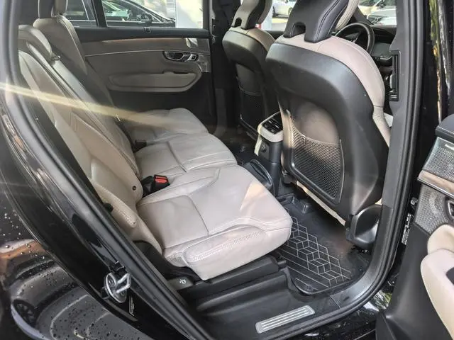 Volvo Volvo XC90 PHEV E-drive hybrid T8 Long battery life Zhizun Deluxe Edition 7 Seats