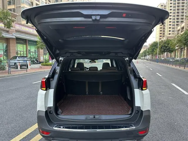 Peugeot Peugeot 5008 380THP 7-seater luxury GT version