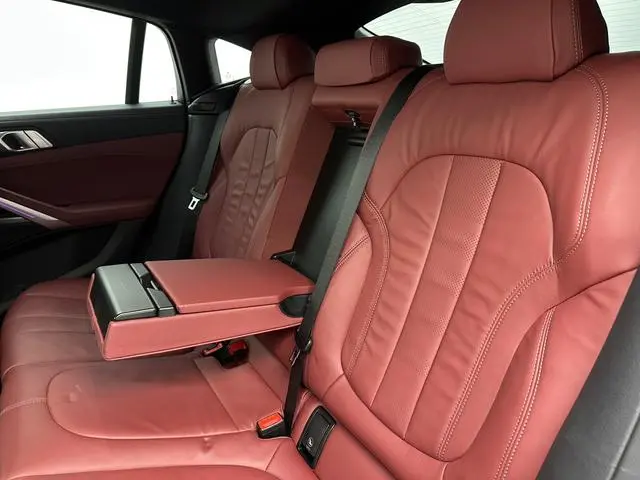 BMW BMW X6 xDrive30i M sports suit