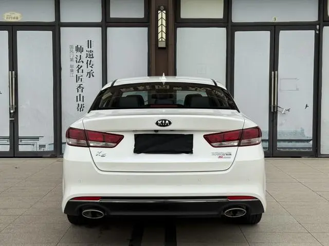Kia Kia K5 2.0L automatic LUX