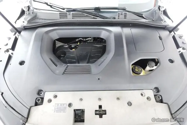 Roewe Roewe RX5 PLUS 300TGI Automatic Transmission National Tide Deluxe Edition