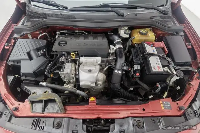 Chevrolet Cruze RS 330T Automatic Fun Version