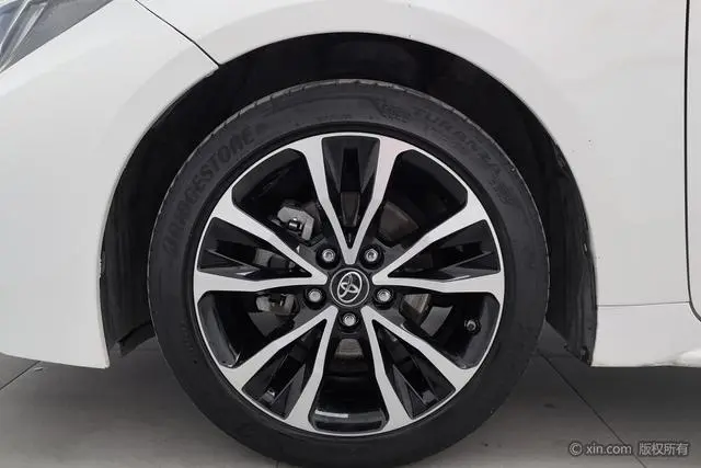 TOYOTA Lei Ling 185T CVT Sports Edition