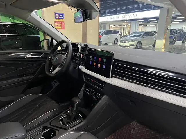 Volkswagen Tiguan L PHEV 430PHEV plug-in hybrid Premium Edition