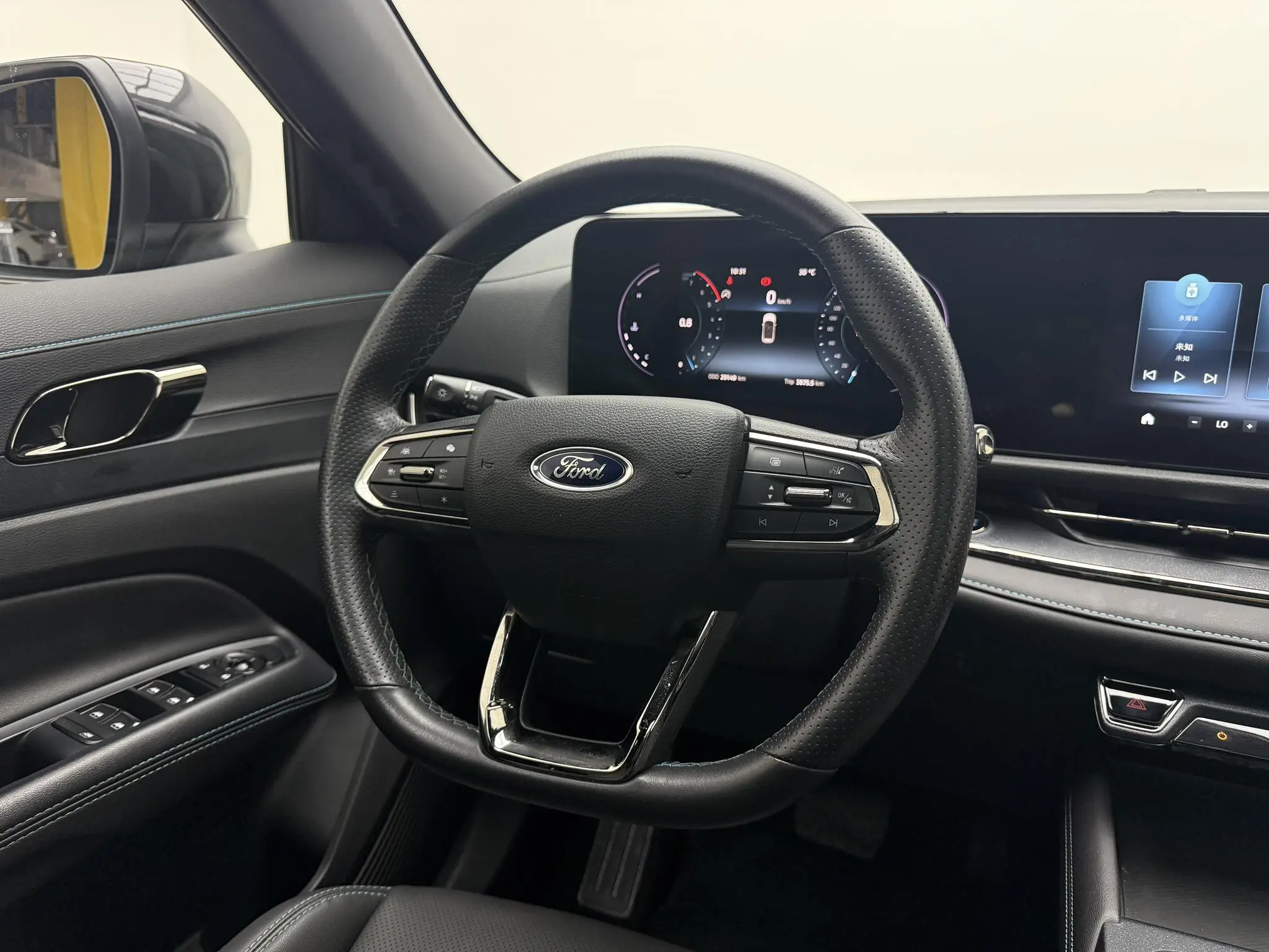 Ford Ling Rui EcoBoost 170 Galaxy Edition