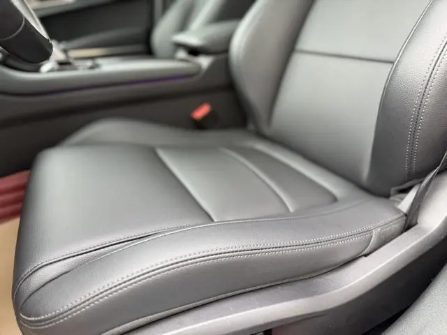 Jaguar Jaguar XFL 2.0T P200 two-wheel drive Elite Deluxe Edition