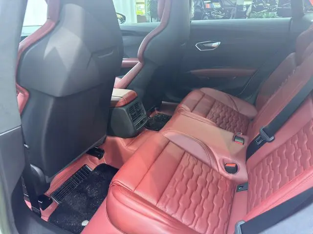 Audi Audi RS e-tron GT Basic type