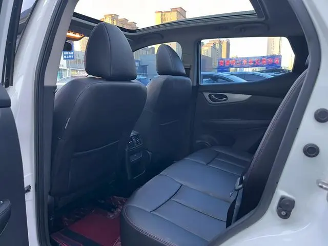 Nissan Qashqai 2.0L XV Prem.Deluxe Edition