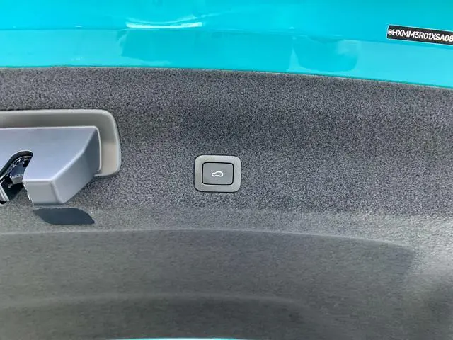 Xiaomi Xiaomi SU7 Rear drive, long battery life, Pro version