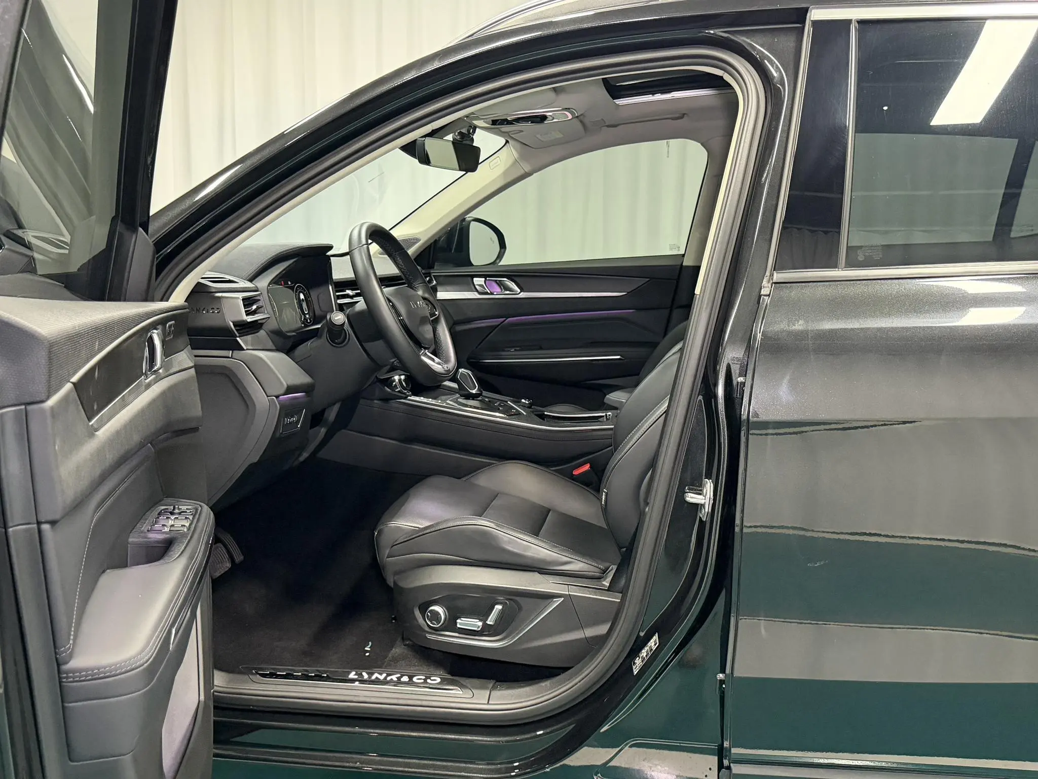 LYNK & CO Lynk 01 2.0TD two-wheel drive Pro