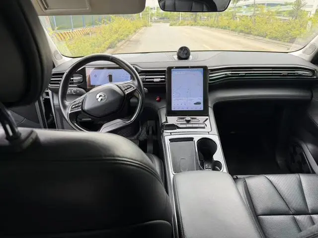 NIO NIO ES8 355KM benchmark version