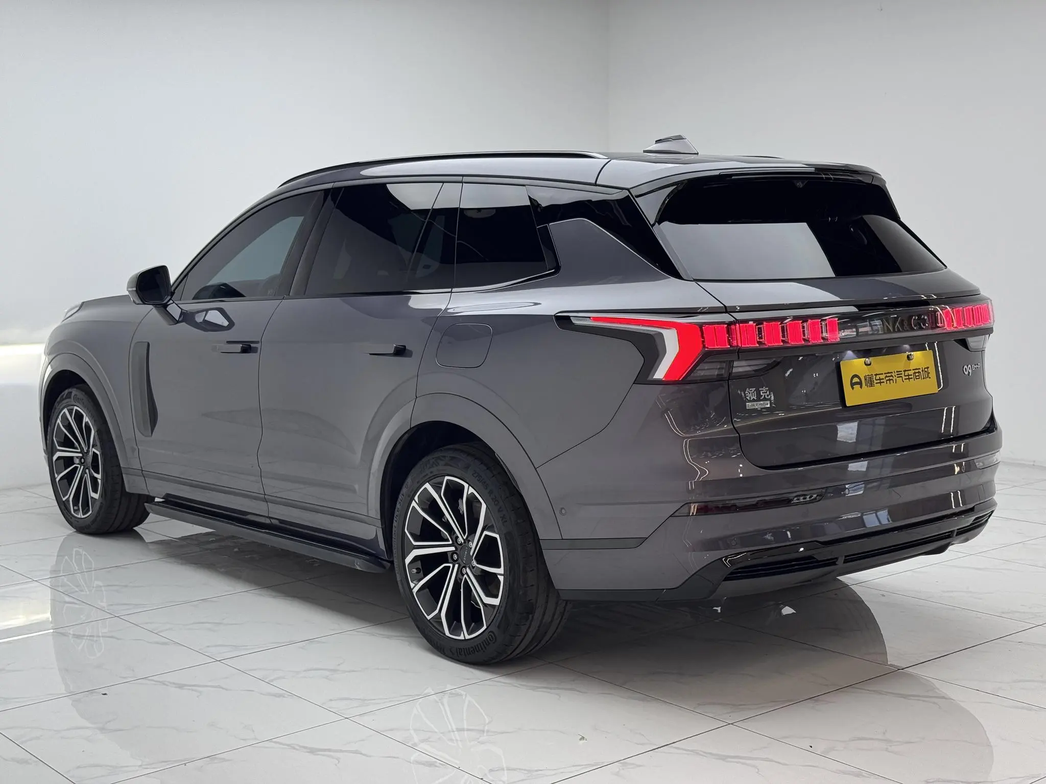 LYNK & CO Lynk &Co. 09 EM-P EM-P 2.0 TD Voyage Edition Six-seater PM