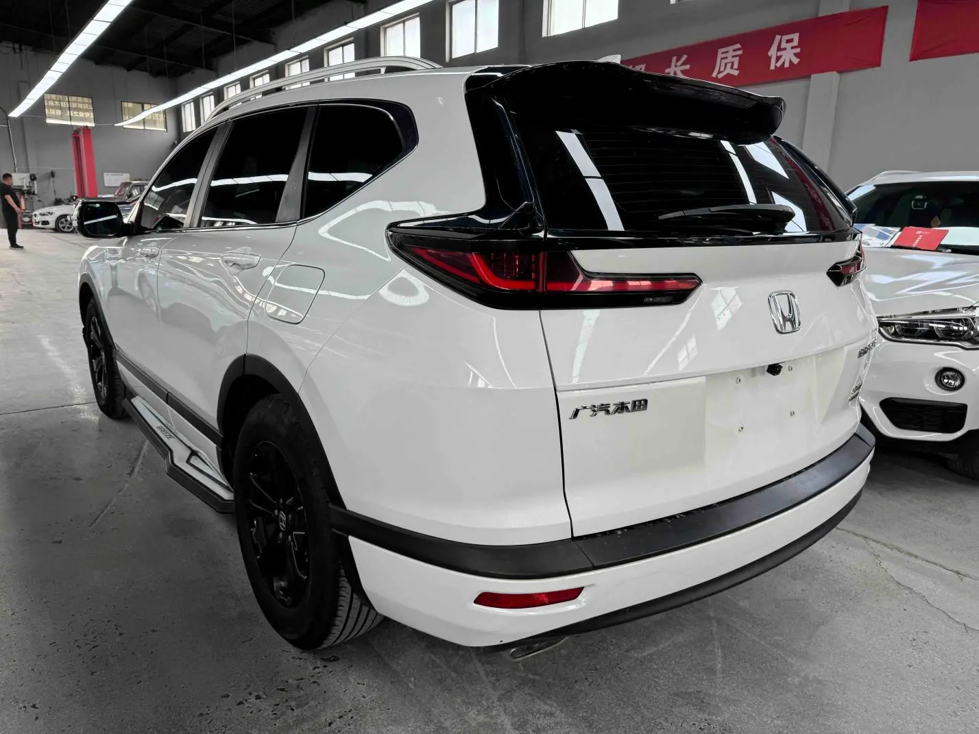 Honda Hao Ying 240TURBO CVT two-wheel drive Elite Edition