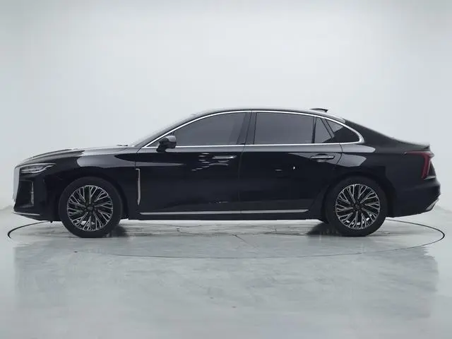 Hongqi Hongqi H5 2.0T Automatic Zhilian Qichang Version