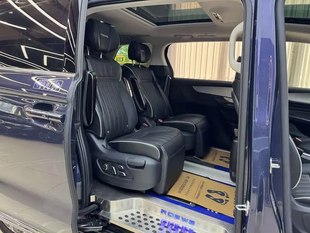 Roewe Roewe iMAX8 400TGI Supreme Series Extreme Edition