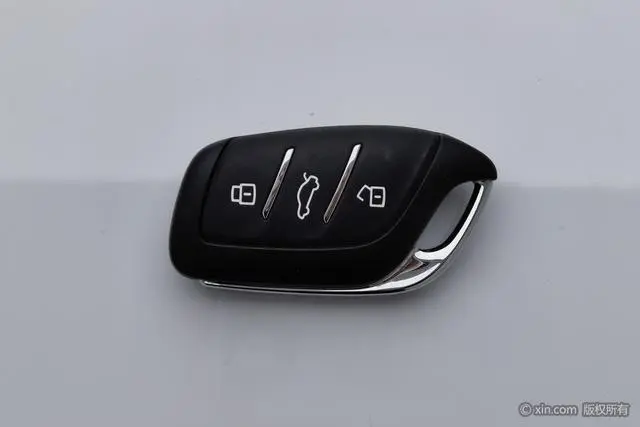 Roewe Roewe i5 Facelift 1.5L CVT Diamond edition