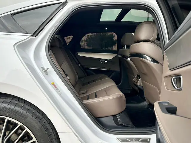 BYD Han DM DM four-wheel drive performance version luxury