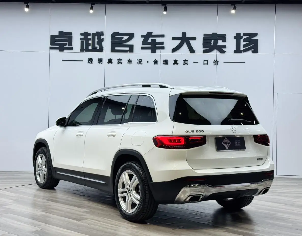 Mercedes-Benz Mercedes-Benz GLB Second facelift GLB 200 dynamic type