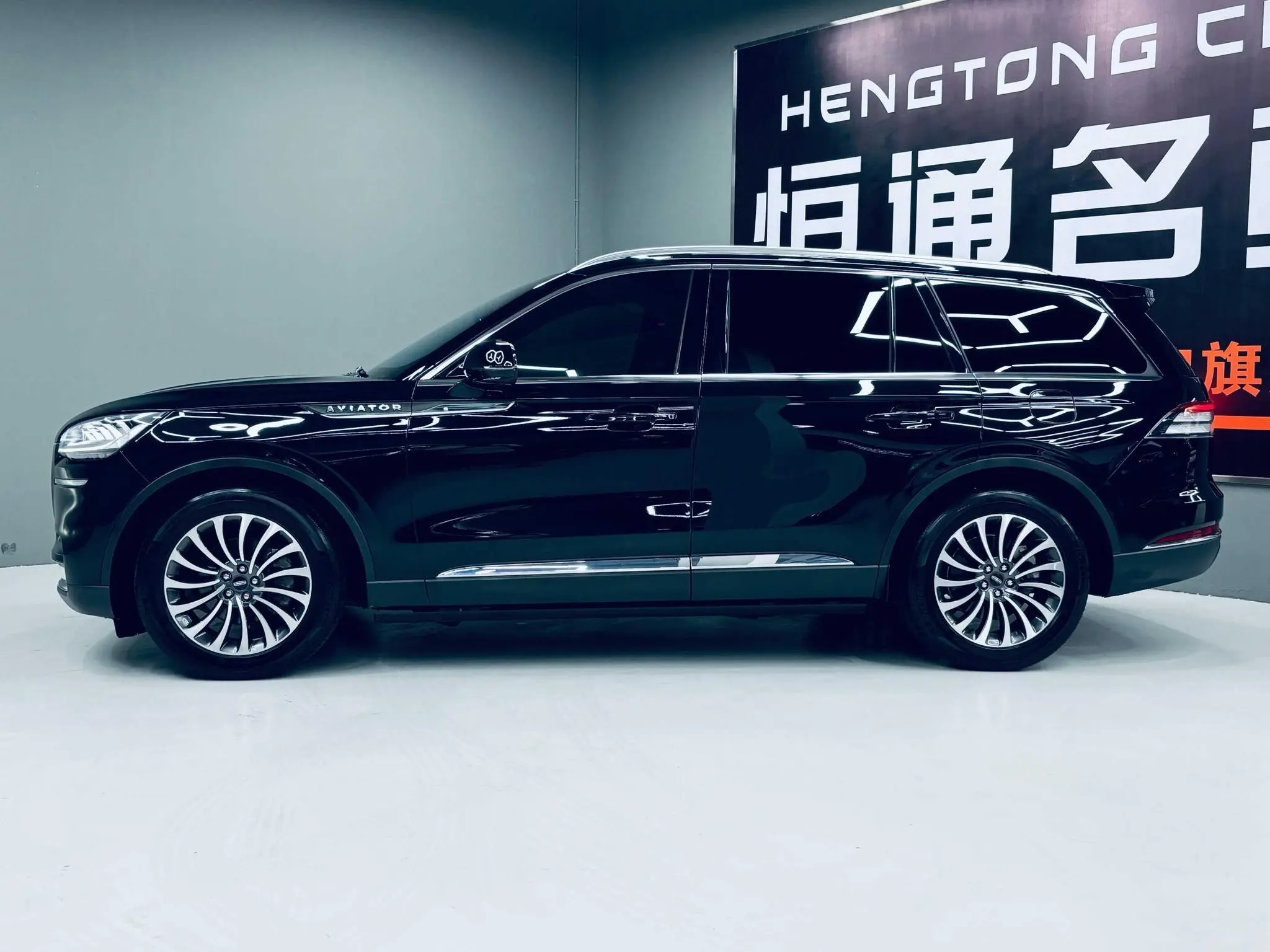 Lincoln Flying home 3.0T V6 four-wheel drive Zunya edition