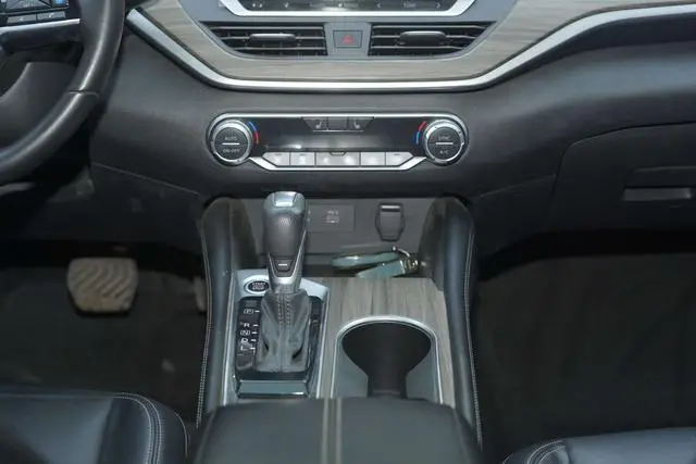 Nissan Teana 2.0 L XL Upper AD1 Smart Line Pilot Edition