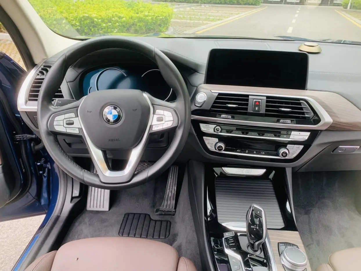 BMW BMW X3 xDrive28i Luxury Set