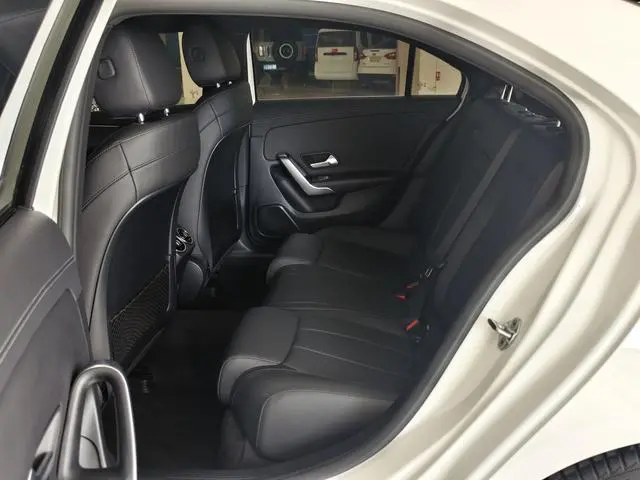 Mercedes-Benz Mercedes-Benz A-class Second facelift A 180 L sports sedan