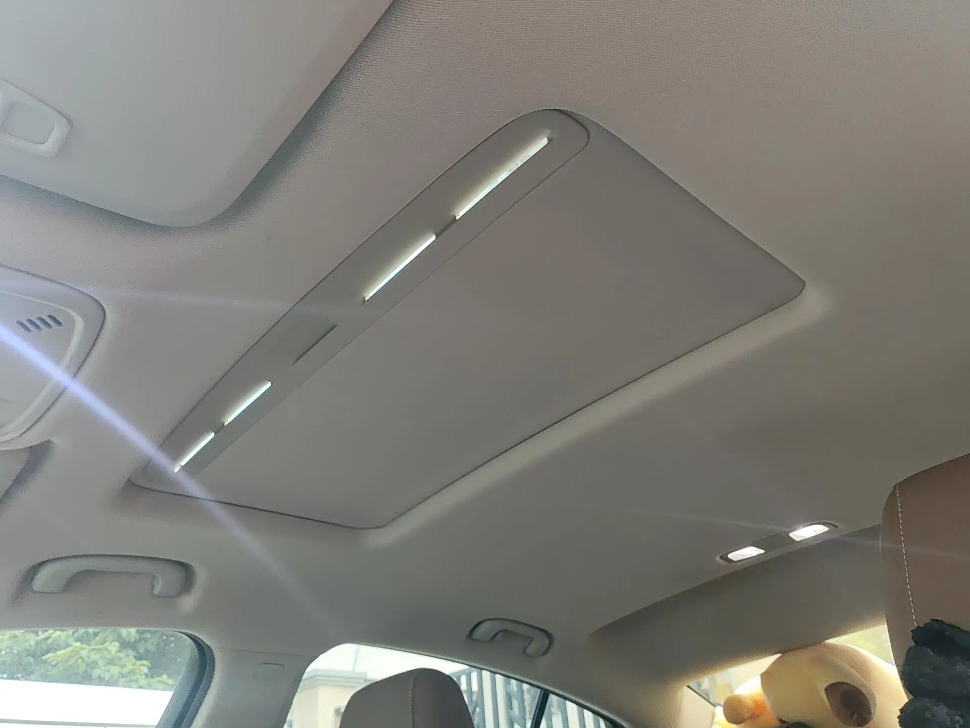 Buick Regal 20T Elite Country VI