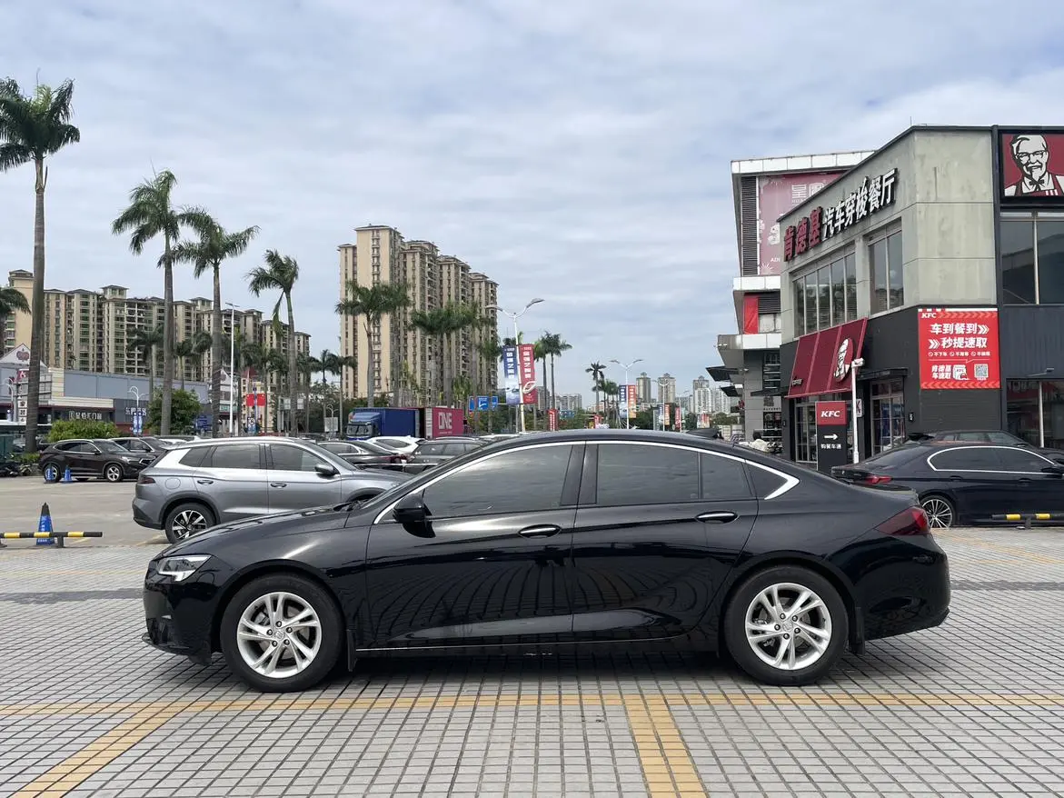 Buick Regal 552T Smart enjoyment type