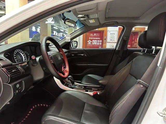 Honda Accord 2.0L Comfort Version