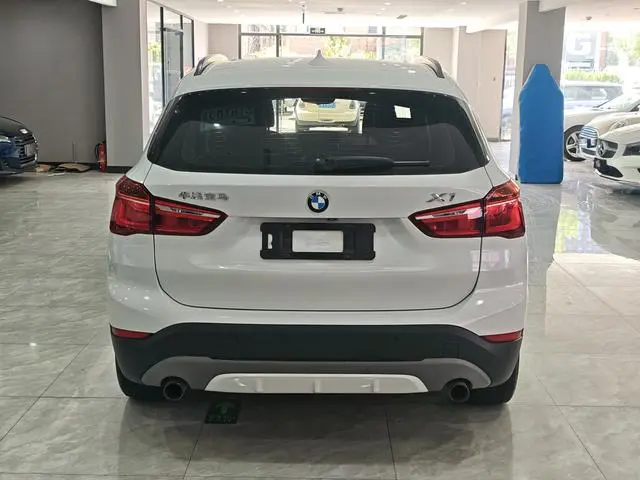 BMW BMW X1 sDrive20Li Luxury