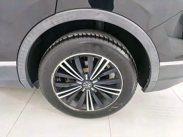 Volkswagen Tiguan L 330TSI automatic two-wheel drive Smart edition