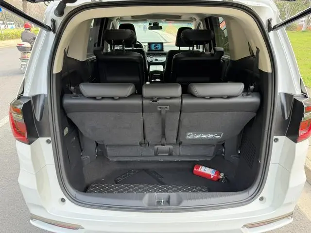 Honda Odyssey 2.0L Rui*Yaoxiang Edition