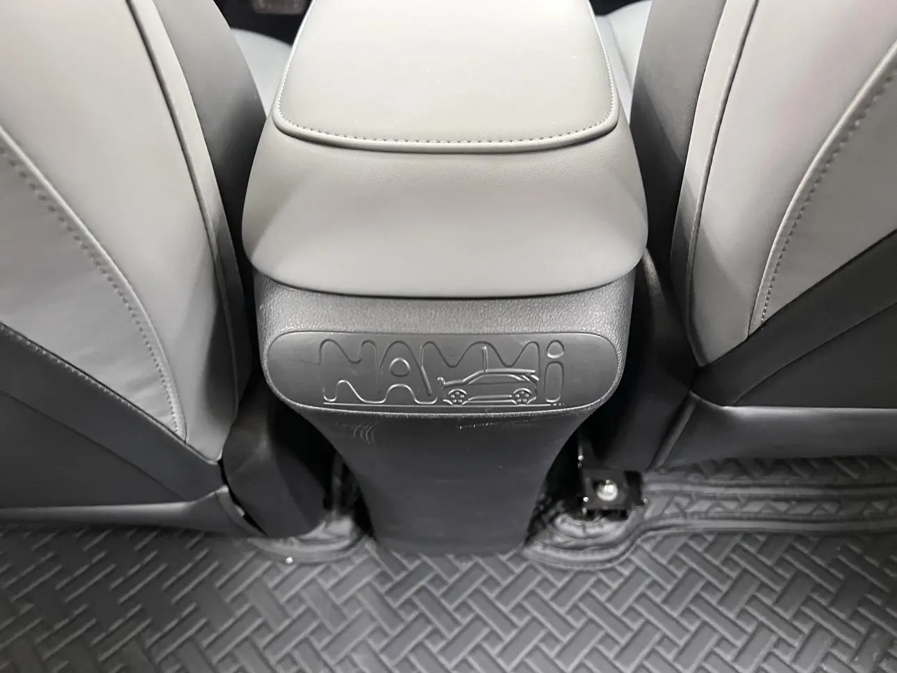 NAMMI Dongfeng Nano 01 330Plus