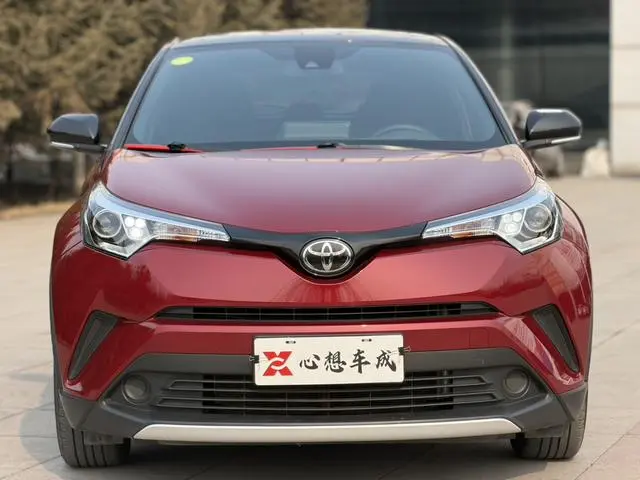 TOYOTA IZOA 2.0L Yixiang Edition