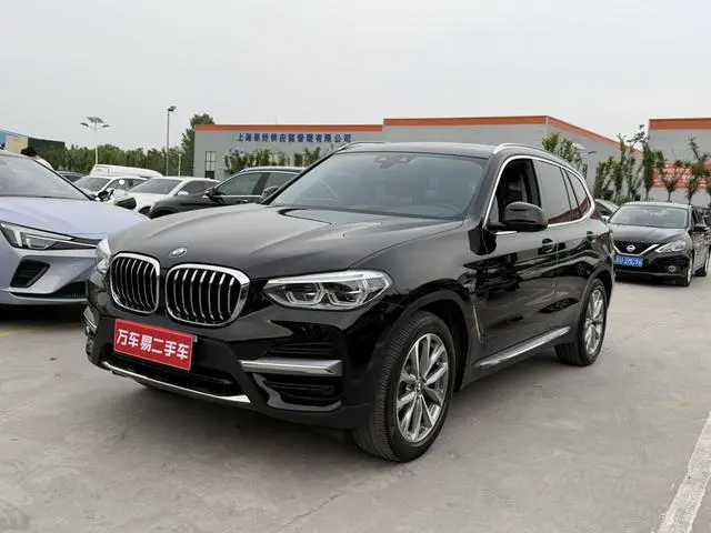 BMW BMW X3 xDrive25i Luxury Set