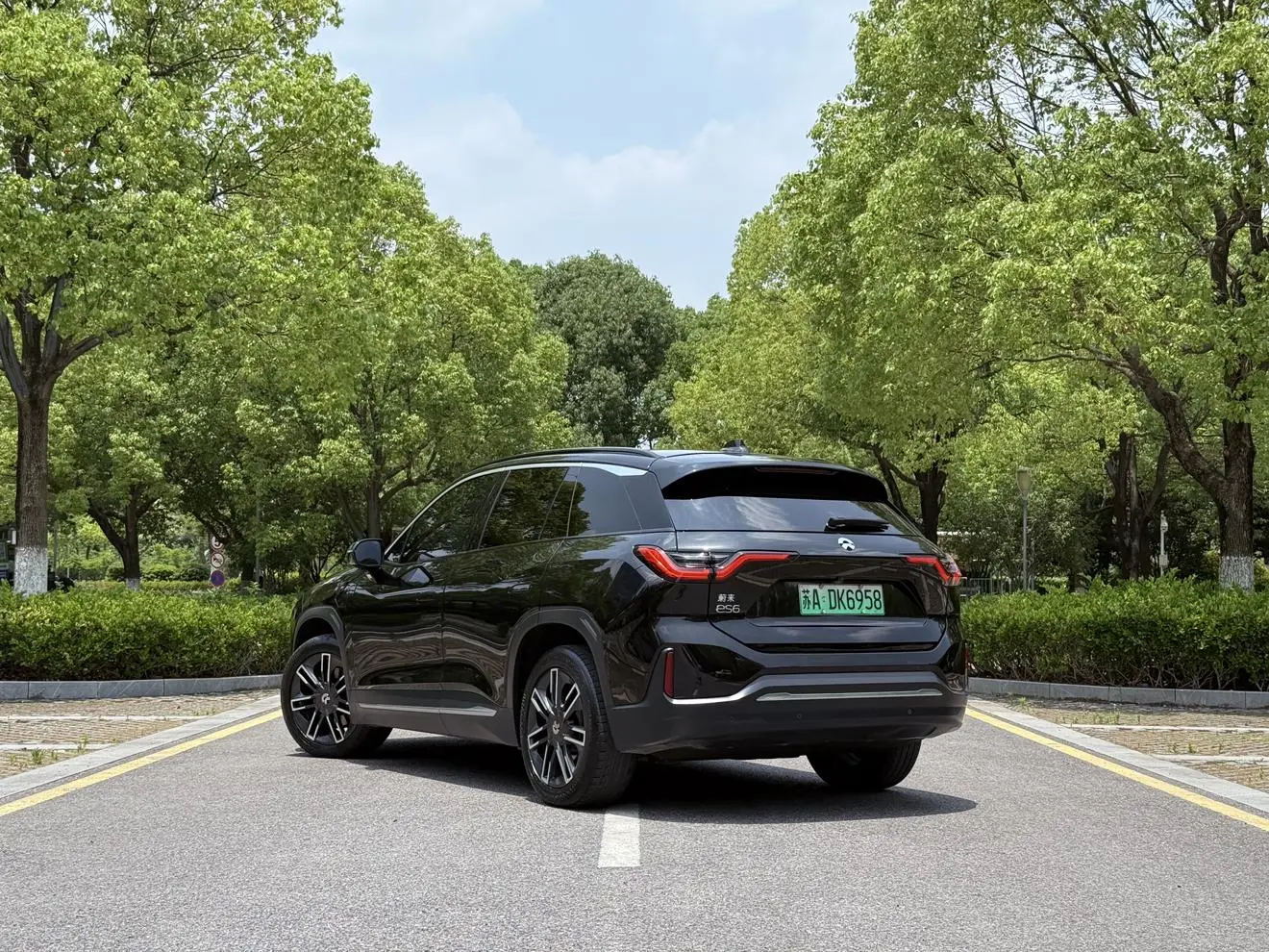 NIO NIO ES6 455KM sports version